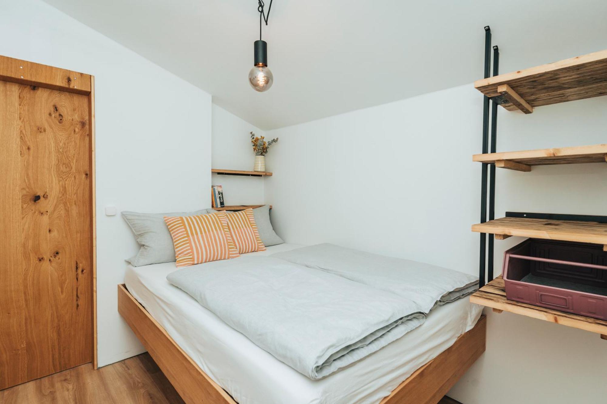 Modernes Tinyhouse Trailer Cabins Am Waldrand - Mit Seezugang Eging Exterior photo