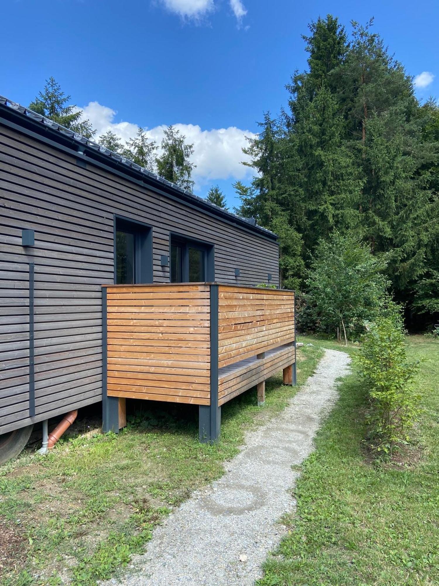 Modernes Tinyhouse Trailer Cabins Am Waldrand - Mit Seezugang Eging Exterior photo