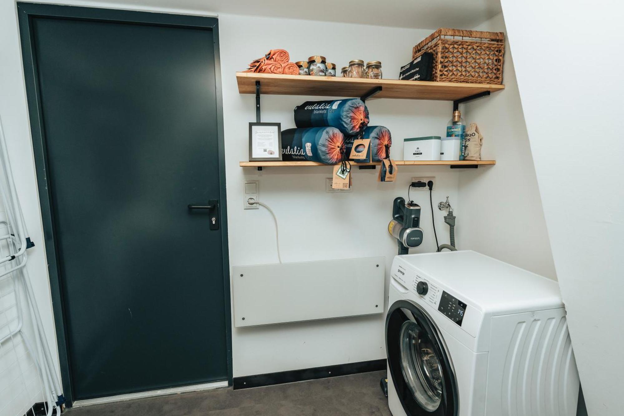 Modernes Tinyhouse Trailer Cabins Am Waldrand - Mit Seezugang Eging Exterior photo